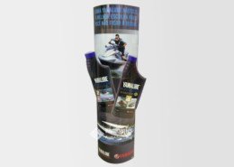 Motor-Oil-Merchandise-Packaging-Lama-Pos-Innovative-In-Store-Displays
