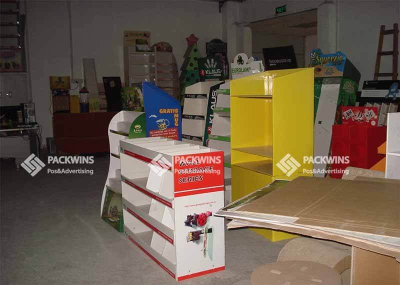 Quarter Pallet Half Pallet Size Dimensions Retail Pallet Displays